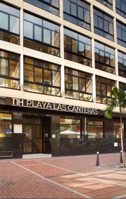 2 Bedrooms Flat 50 Mts Away From Las Canteras Beach لاس بالماس دي غران كاناريا المظهر الخارجي الصورة